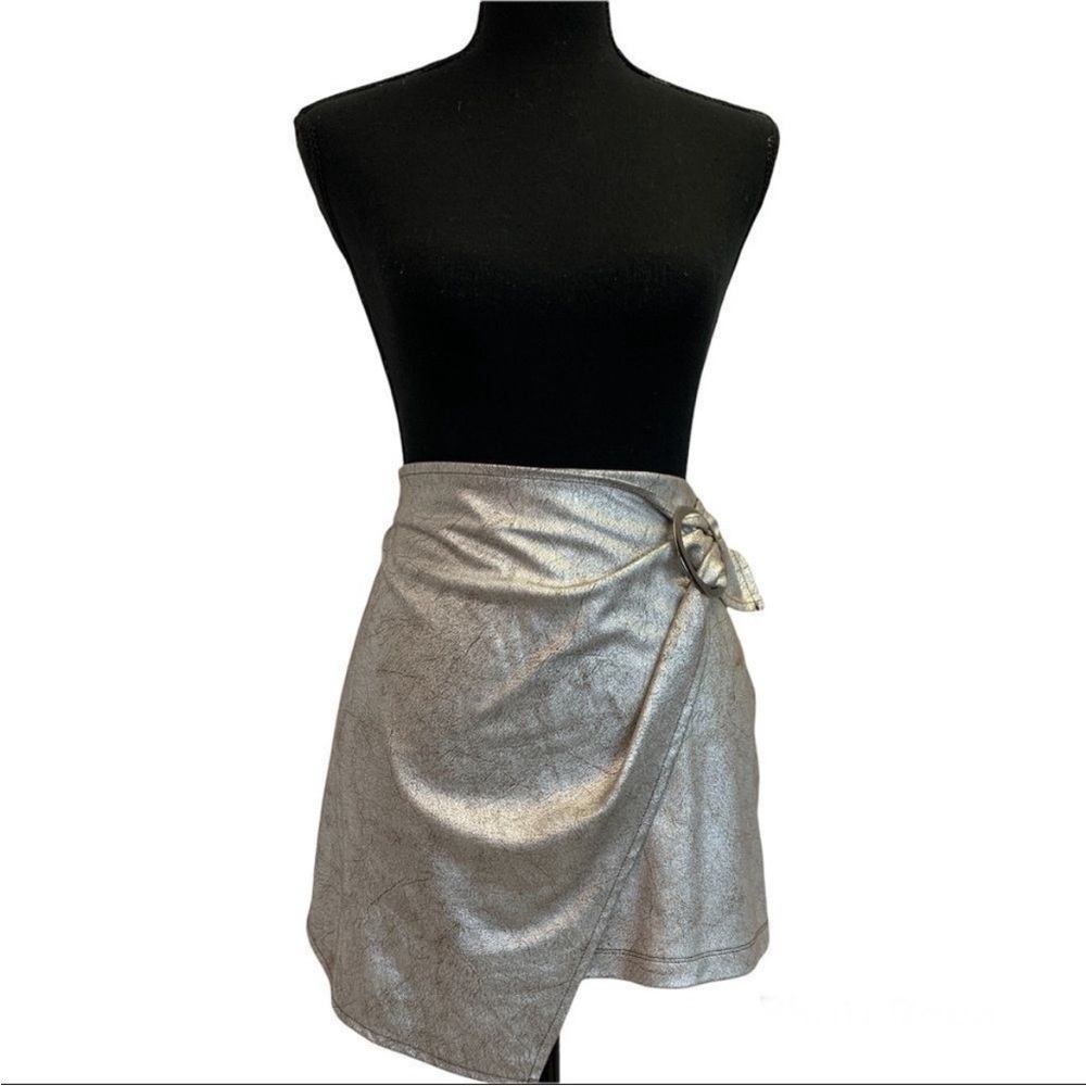 ZARA metallic silver crushed faux leather wrap mini skirt size large, like new